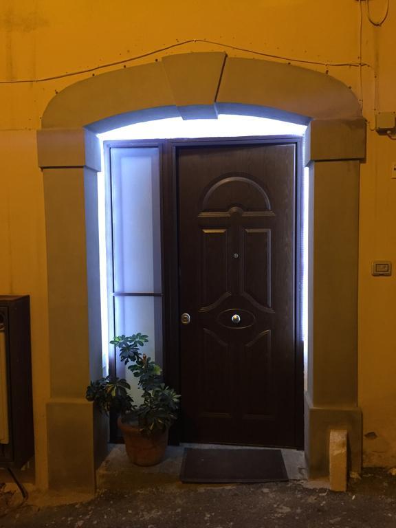 Petros Room Camere Salerno Exterior foto