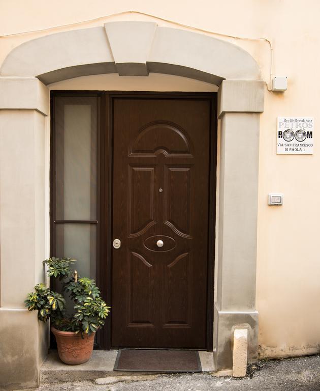 Petros Room Camere Salerno Exterior foto