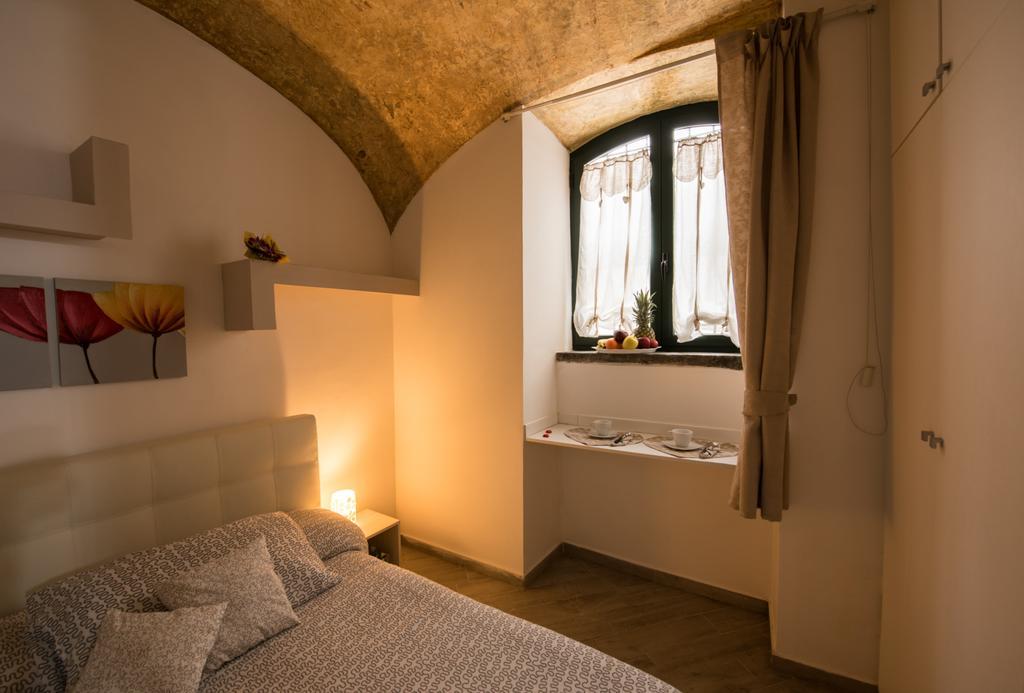 Petros Room Camere Salerno Exterior foto