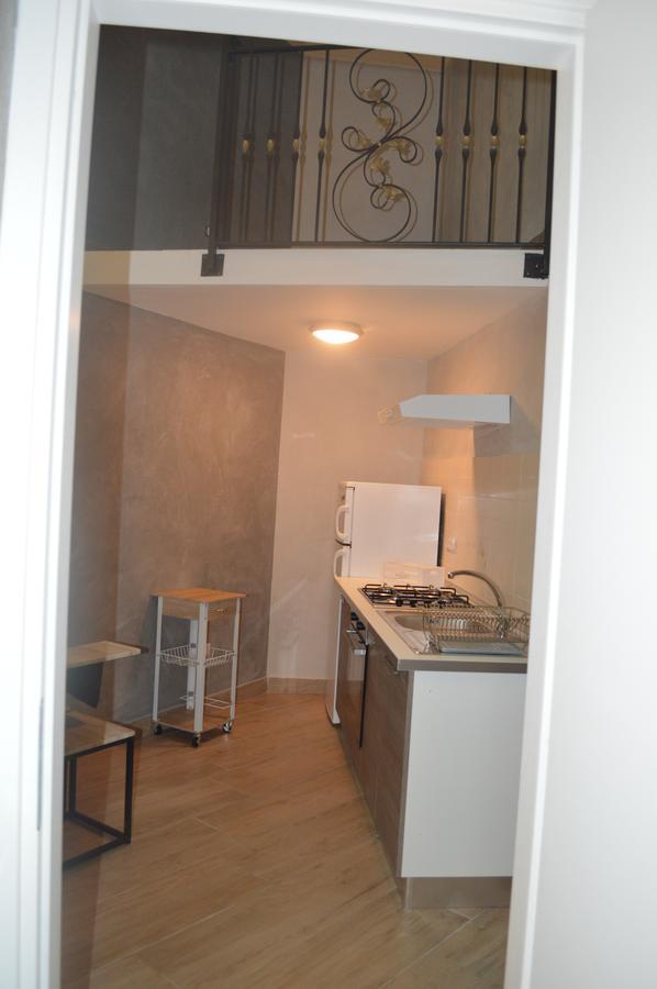 Petros Room Camere Salerno Exterior foto