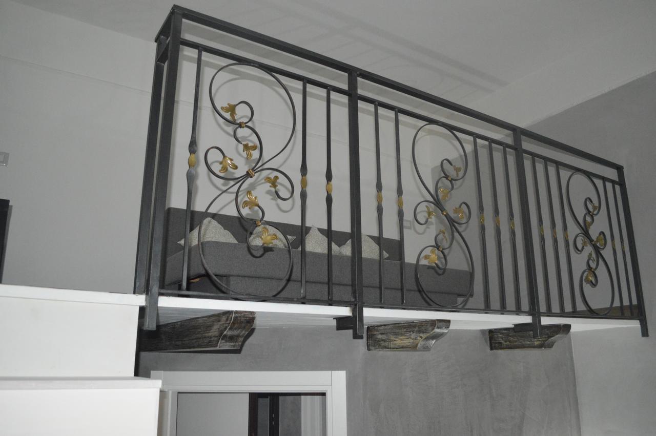 Petros Room Camere Salerno Exterior foto